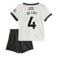 Camiseta Manchester United Matthijs de Ligt #4 Tercera Equipación para niños 2024-25 manga corta (+ pantalones cortos)